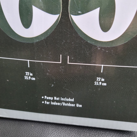 NIB set of 2 Mean looking Inflatable Eyes that Glow in the Dark - Picture 3 of 4